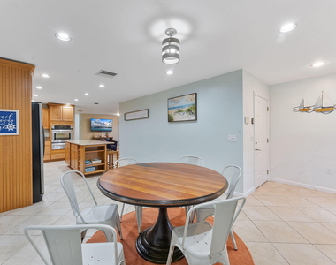1577 Thumb Point Drive - Photo Thumbnail 16