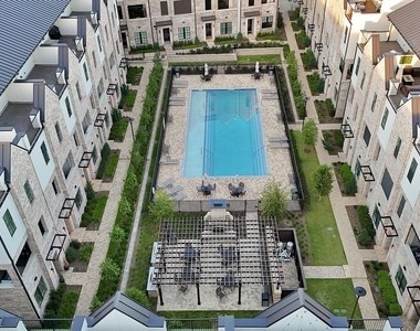 5437 Patterson Street - Photo Thumbnail 21