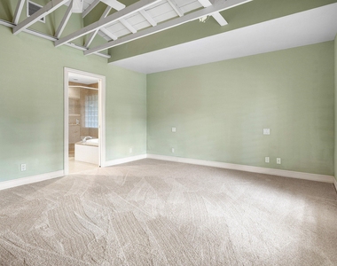 122 Marlin Drive - Photo Thumbnail 11