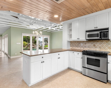 122 Marlin Drive - Photo Thumbnail 10