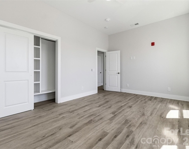 350 W Main Avenue - Photo Thumbnail 12