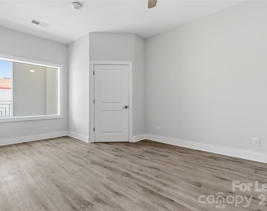 350 W Main Avenue - Photo Thumbnail 12