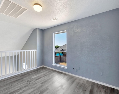 3226 Eagle Lane - Photo Thumbnail 22
