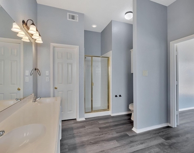 3226 Eagle Lane - Photo Thumbnail 18