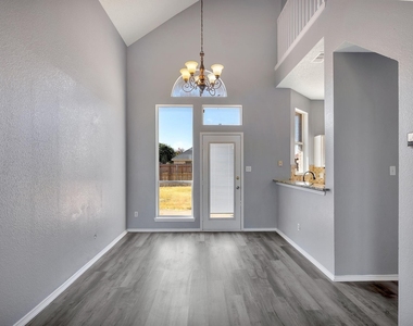 3226 Eagle Lane - Photo Thumbnail 10