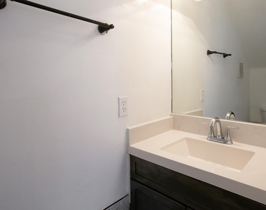 4254 Sw 72nd Way - Photo Thumbnail 14