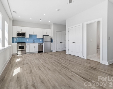 350 W Main Avenue - Photo Thumbnail 6