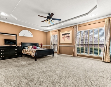 12467 Fallcreek Drive - Photo Thumbnail 8