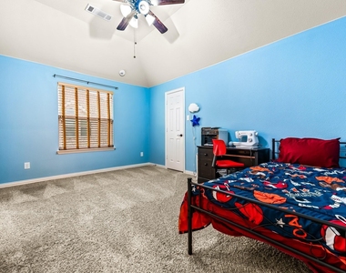 12467 Fallcreek Drive - Photo Thumbnail 18