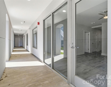 350 W Main Avenue - Photo Thumbnail 2