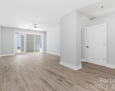 350 W Main Avenue - Photo Thumbnail 3