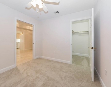 4775 S Harbor Drive - Photo Thumbnail 12