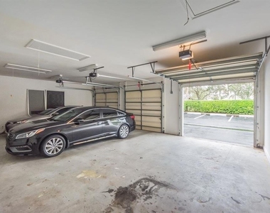 4775 S Harbor Drive - Photo Thumbnail 20