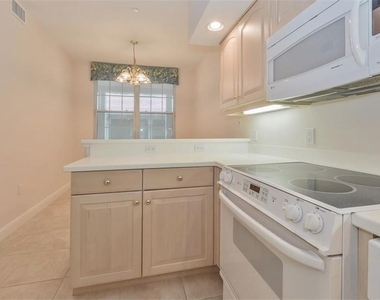 4775 S Harbor Drive - Photo Thumbnail 7