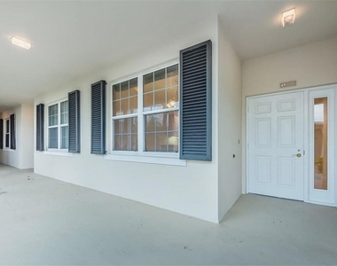 4775 S Harbor Drive - Photo Thumbnail 4