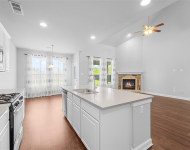 1296 Carlsbad Drive - Photo Thumbnail 5