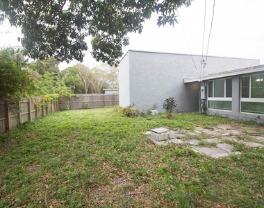 1650 Ne 44th Street - Photo Thumbnail 25