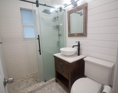 1650 Ne 44th Street - Photo Thumbnail 15