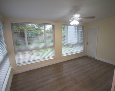 1650 Ne 44th Street - Photo Thumbnail 13