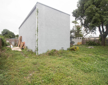 1650 Ne 44th Street - Photo Thumbnail 27