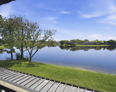 11014 Sw 15th Manor - Photo Thumbnail 19