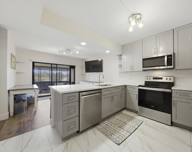 11014 Sw 15th Manor - Photo Thumbnail 7
