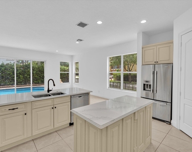 9286 Nugent Trail - Photo Thumbnail 17
