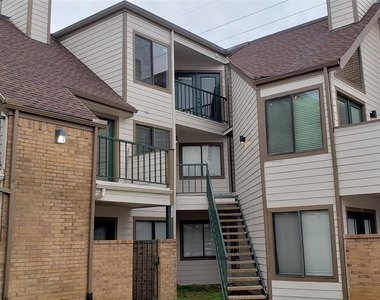 2301 Basil Drive - Photo Thumbnail 8