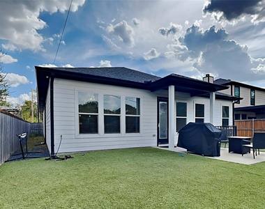 1819 Bickers Street - Photo Thumbnail 15