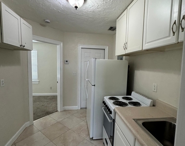 227 Foresteria Drive - Photo Thumbnail 3