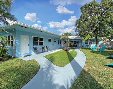 2695 Se 1st Court - Photo Thumbnail 2
