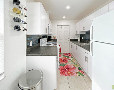 2695 Se 1st Court - Photo Thumbnail 10