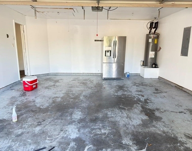 9409 Goldenview Drive - Photo Thumbnail 11