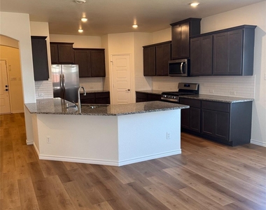 10101 Blanco Road - Photo Thumbnail 2