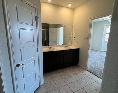 10101 Blanco Road - Photo Thumbnail 9
