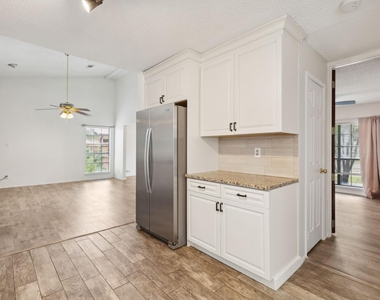 2020 Crestmeadow Street - Photo Thumbnail 8