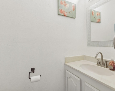 2020 Crestmeadow Street - Photo Thumbnail 11