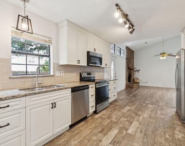 2020 Crestmeadow Street - Photo Thumbnail 9