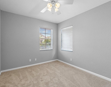 3097 Laurel Ridge Circle - Photo Thumbnail 8