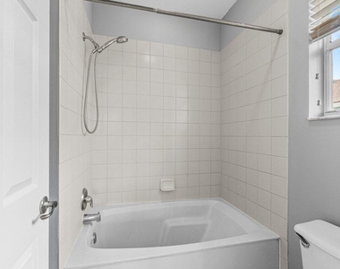 3097 Laurel Ridge Circle - Photo Thumbnail 7