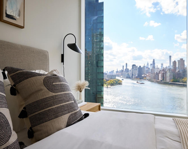30 Halletts Point - Photo Thumbnail 3