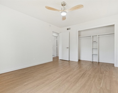 1215 Fordham Road - Photo Thumbnail 16