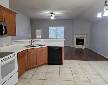 2839 Saddlebred Trail - Photo Thumbnail 3