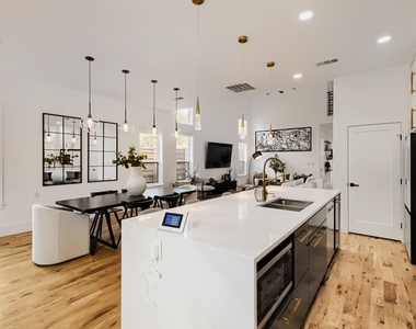 2824 Cain Boulevard - Photo Thumbnail 10
