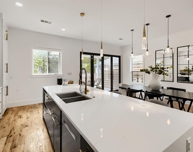 2824 Cain Boulevard - Photo Thumbnail 12