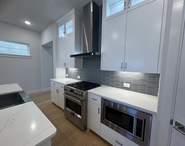 8207 Nunley Lane - Photo Thumbnail 2