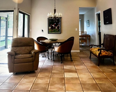 2551 Bedford Mews Drive - Photo Thumbnail 2