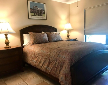 2551 Bedford Mews Drive - Photo Thumbnail 3
