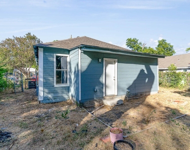 4509 Crozier Street - Photo Thumbnail 12