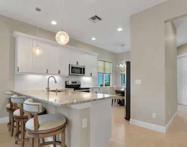 8942 Sw Pepoli Way - Photo Thumbnail 2